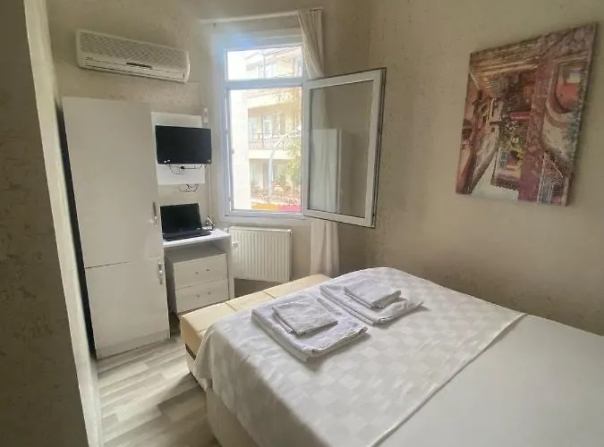 Heybeliada Hostel Стамбул