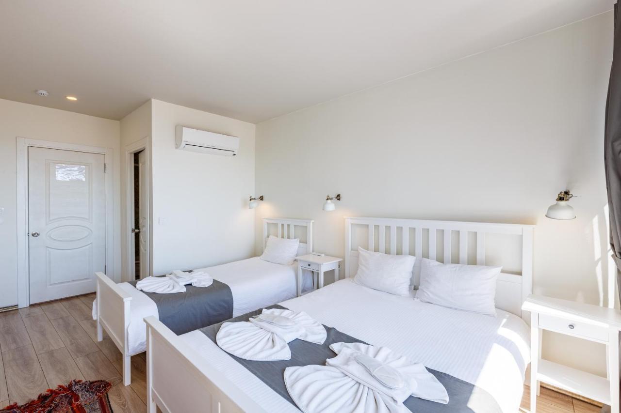 Triple Room Sea View