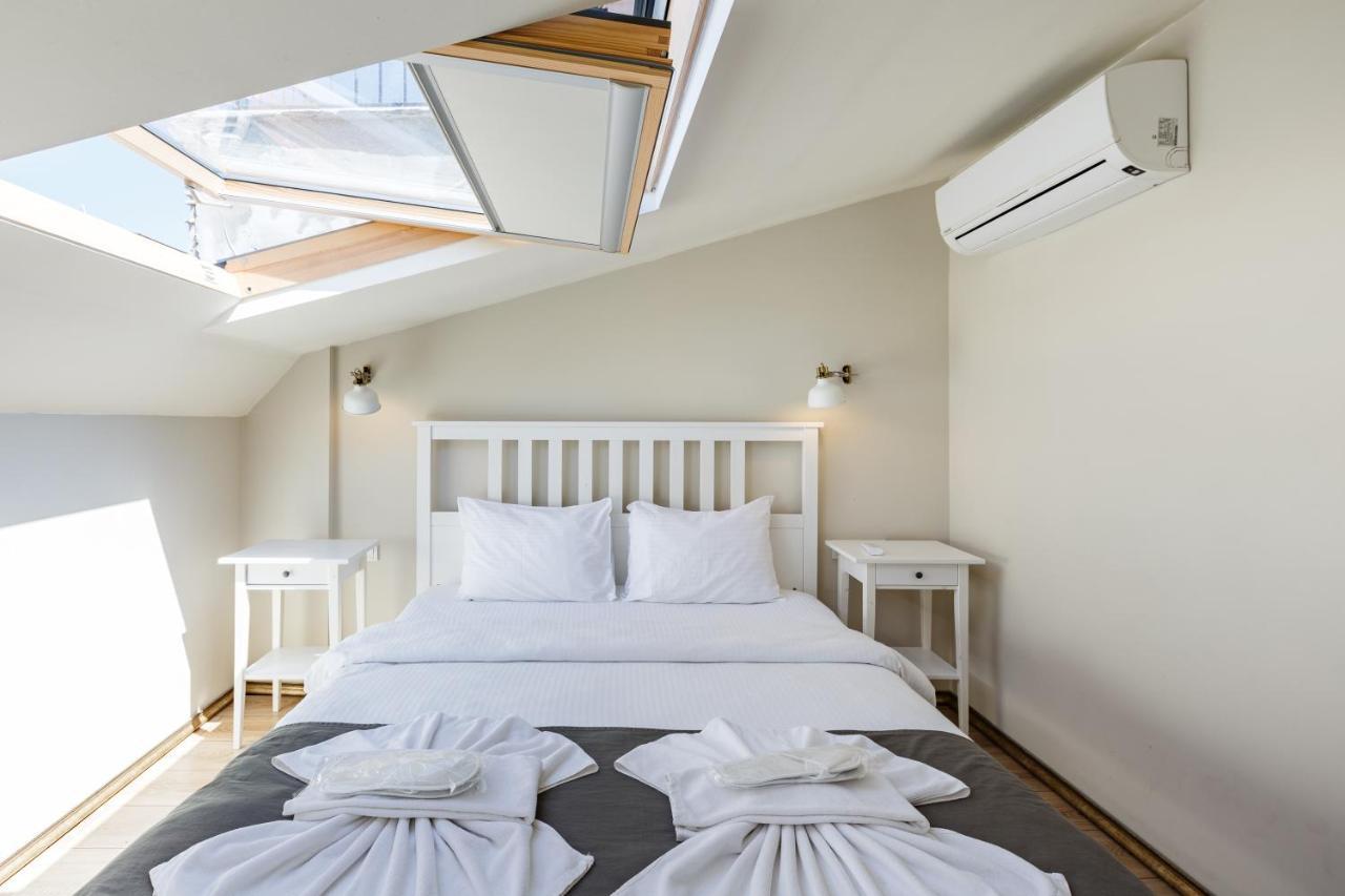 Economy Triple Room