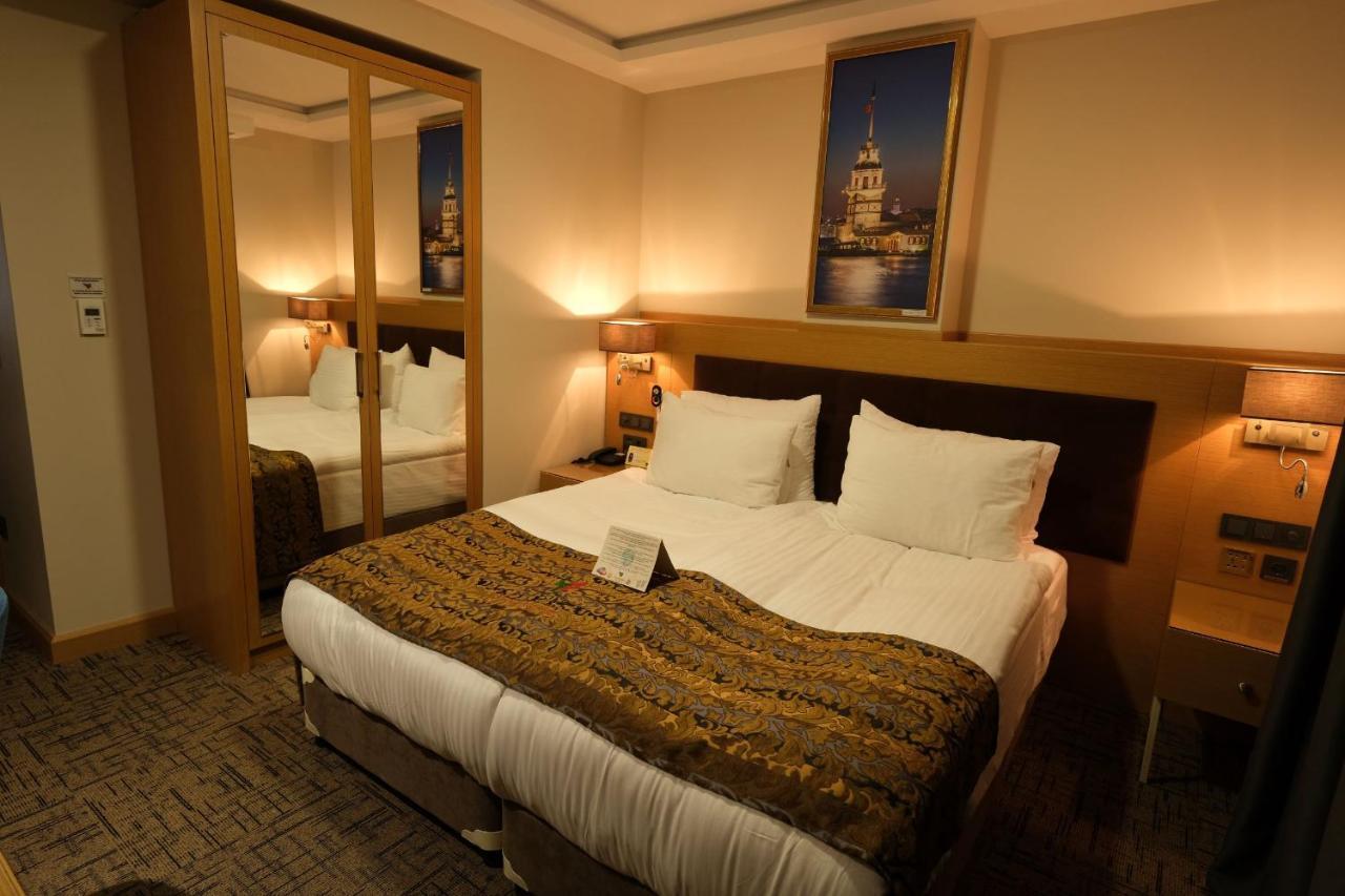 Quarto Econômico com Cama de Casal ou 2 de Solteiro