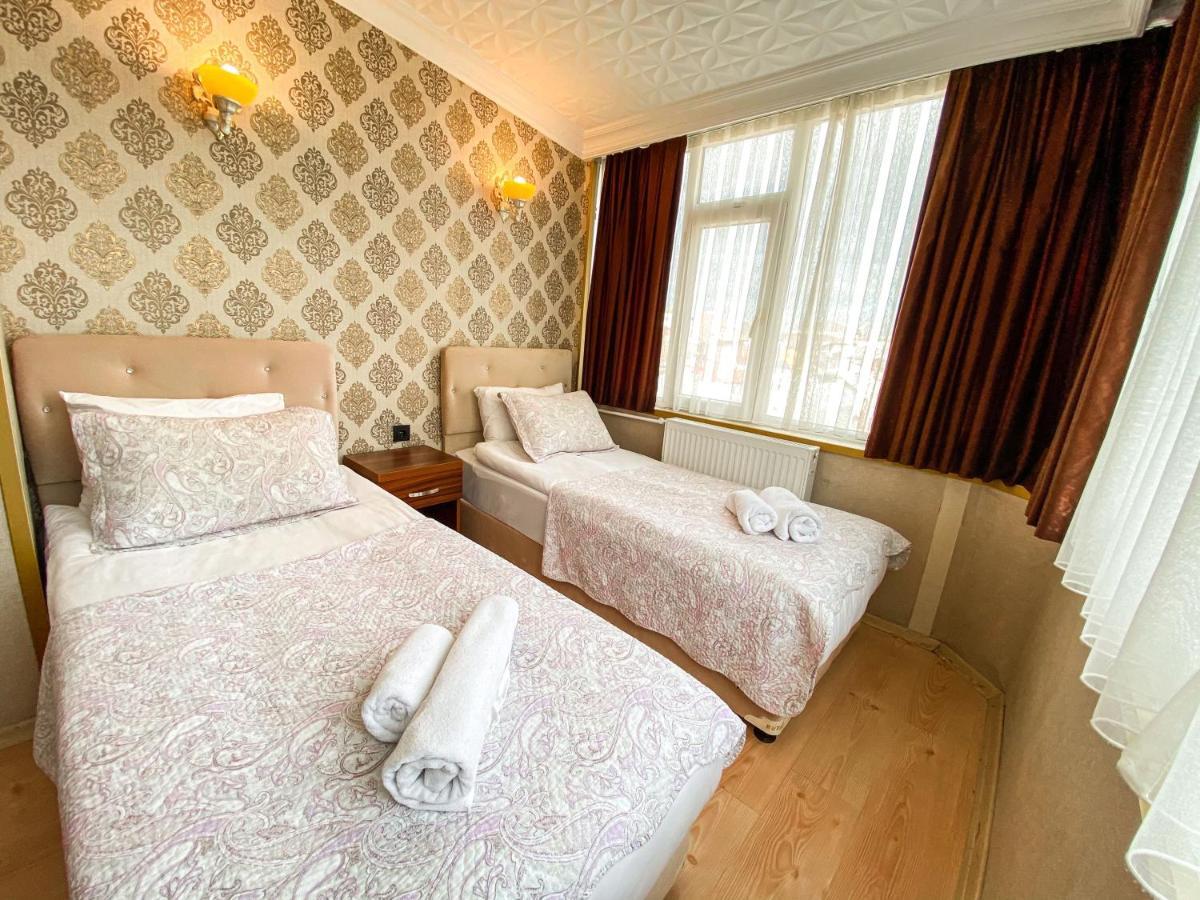 Deluxe Family Room,1072606567:JPEG