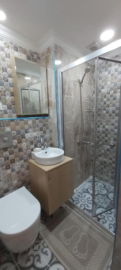 Camera Singola con Bagno Privato