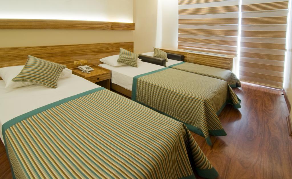 Habitación Triple Estándar
