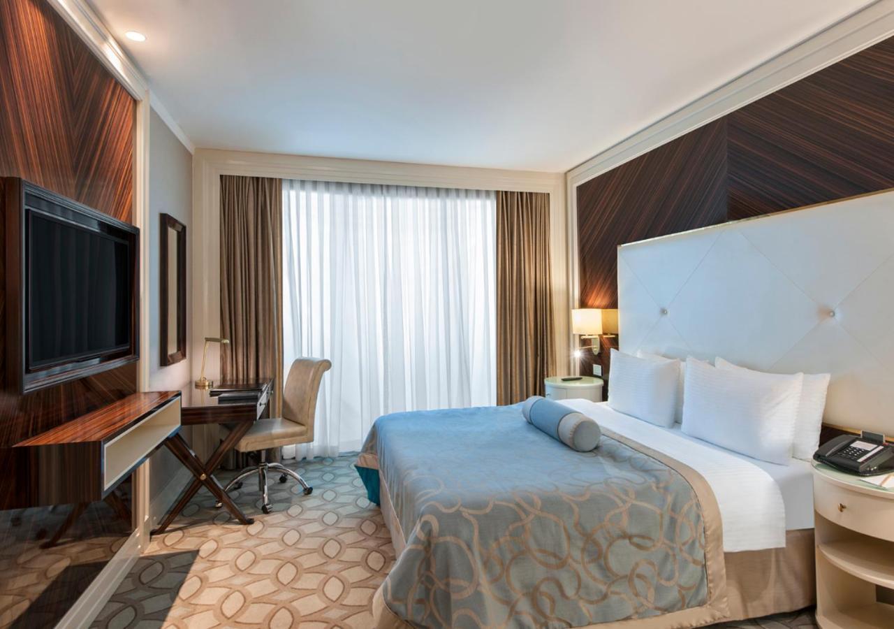 Camera Deluxe con Letto Queen-Size