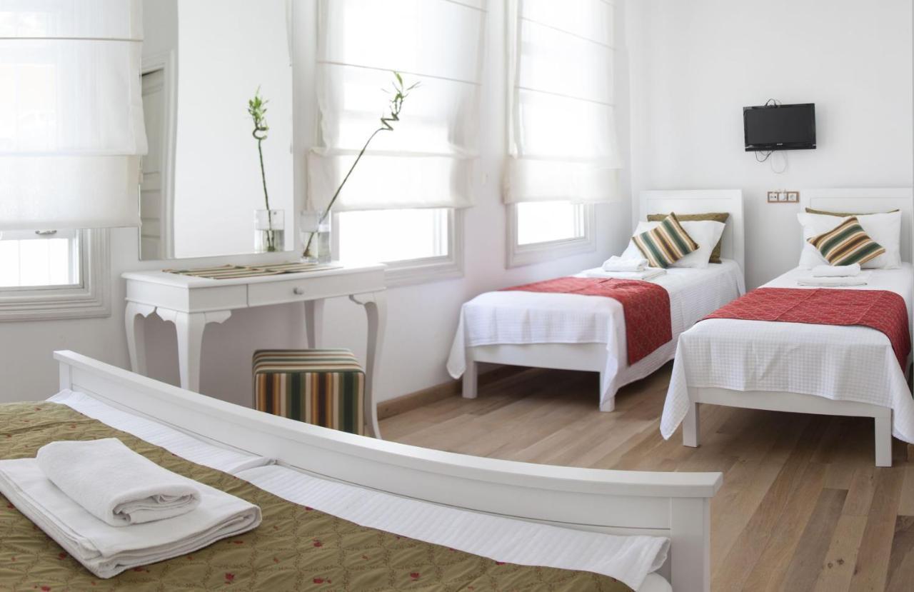 Quarto Família (4 Adultos)