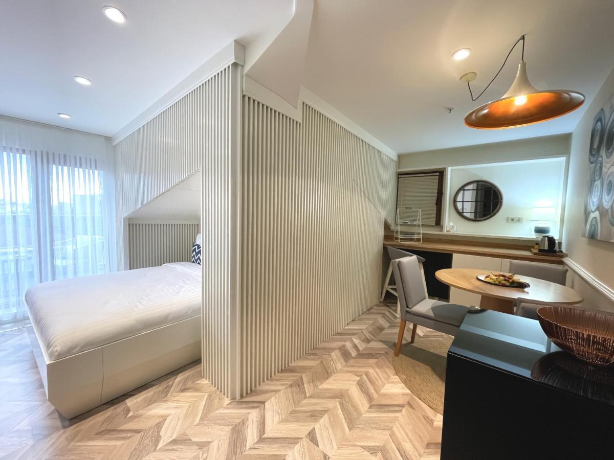 Habitación Superior con cama extragrande y terraza