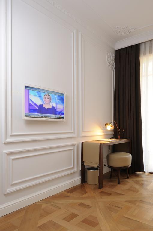 Deluxe Double Room,688944624:JPEG
