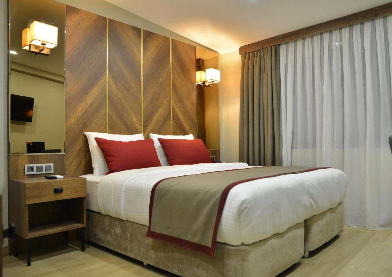 Standard Double or Twin Room,1184204209:JPEG
