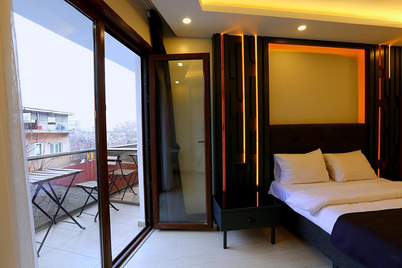 Quarto Duplo Deluxe com Varanda e Vista do Mar