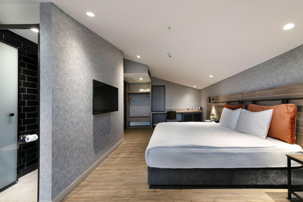Superior Double or Twin Room Terrace