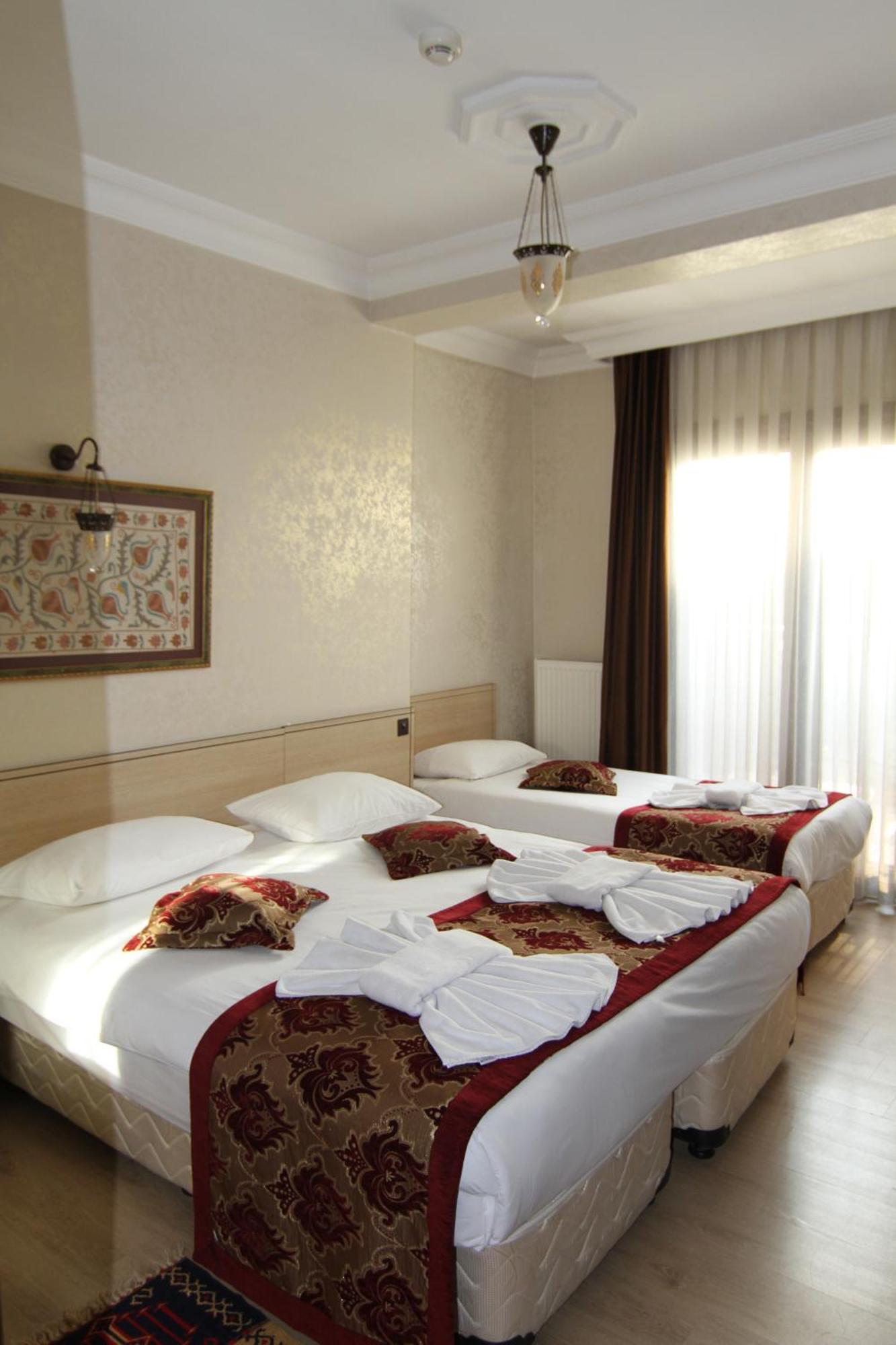 Standard Triple Room Street View,1588079741:JPEG