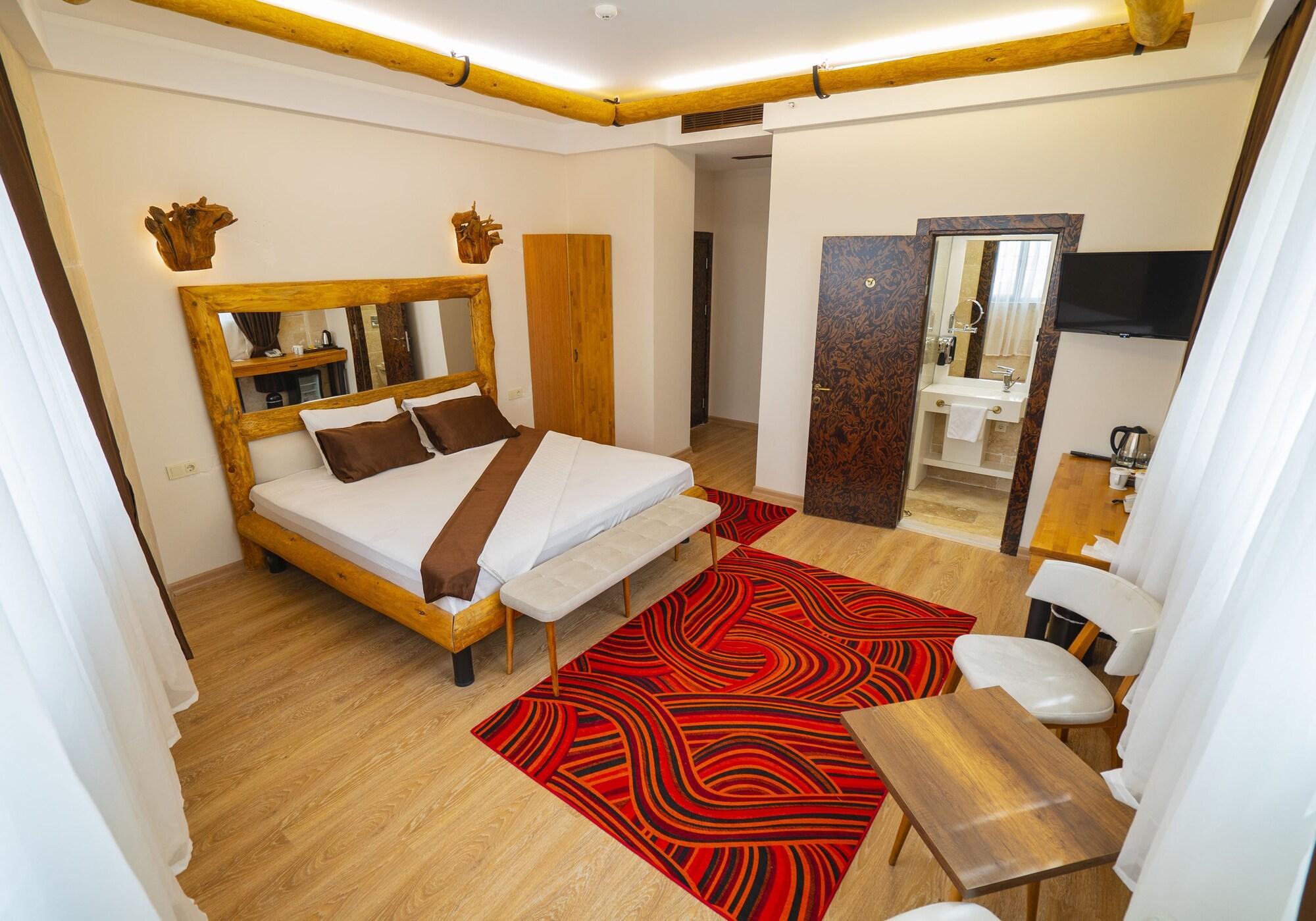 Deluxe Çift Kişilik Oda