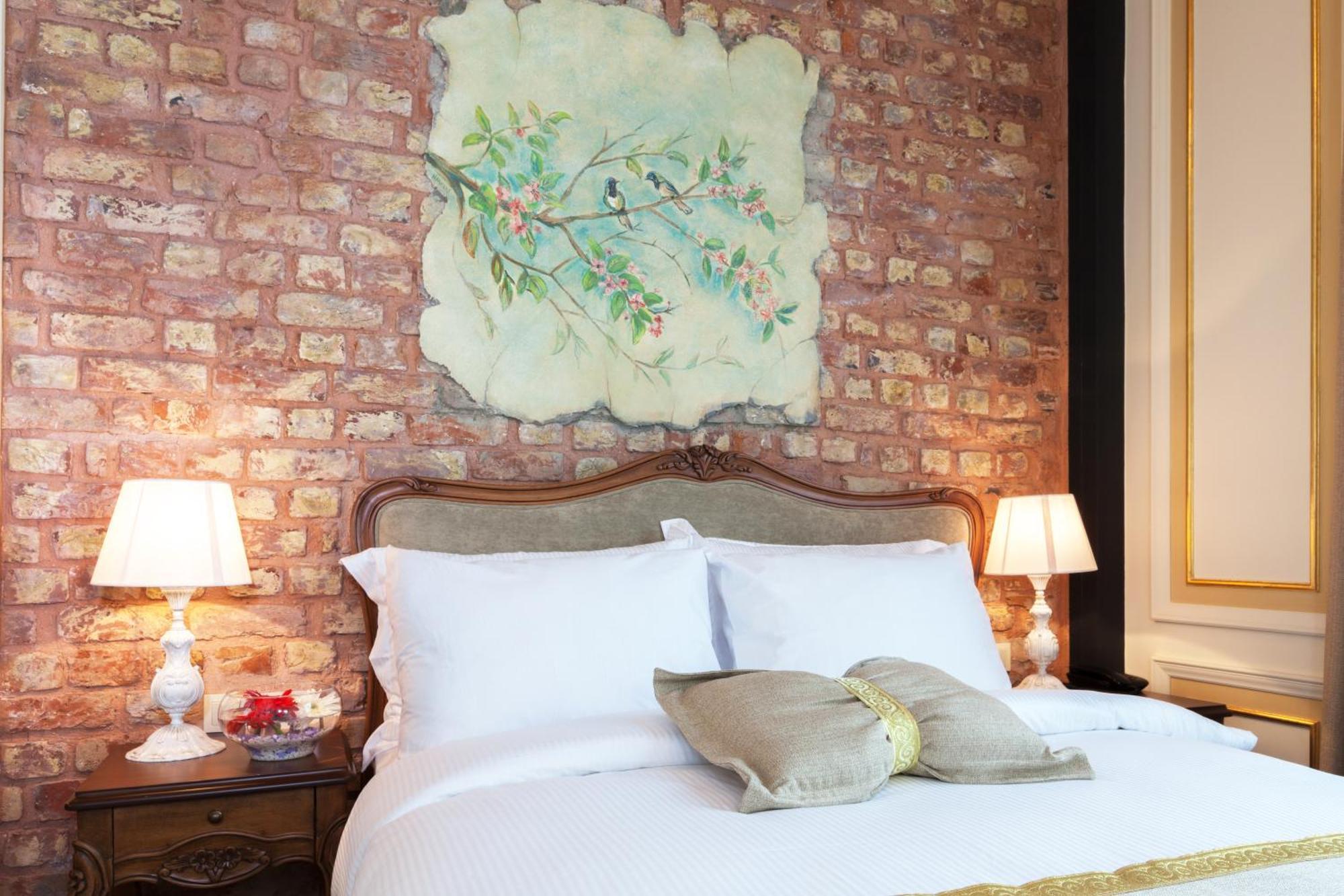 Standard Double or Twin Room,1216495423:JPEG