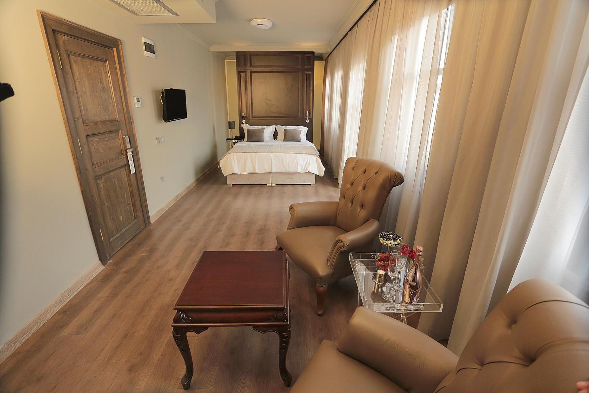 Junior Suite Balcony