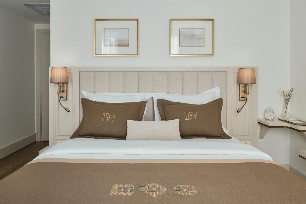Double Room,1225854629:JPEG