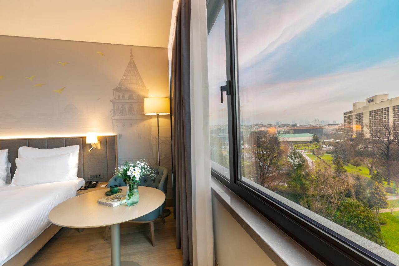 Superior Room Bosphorus View