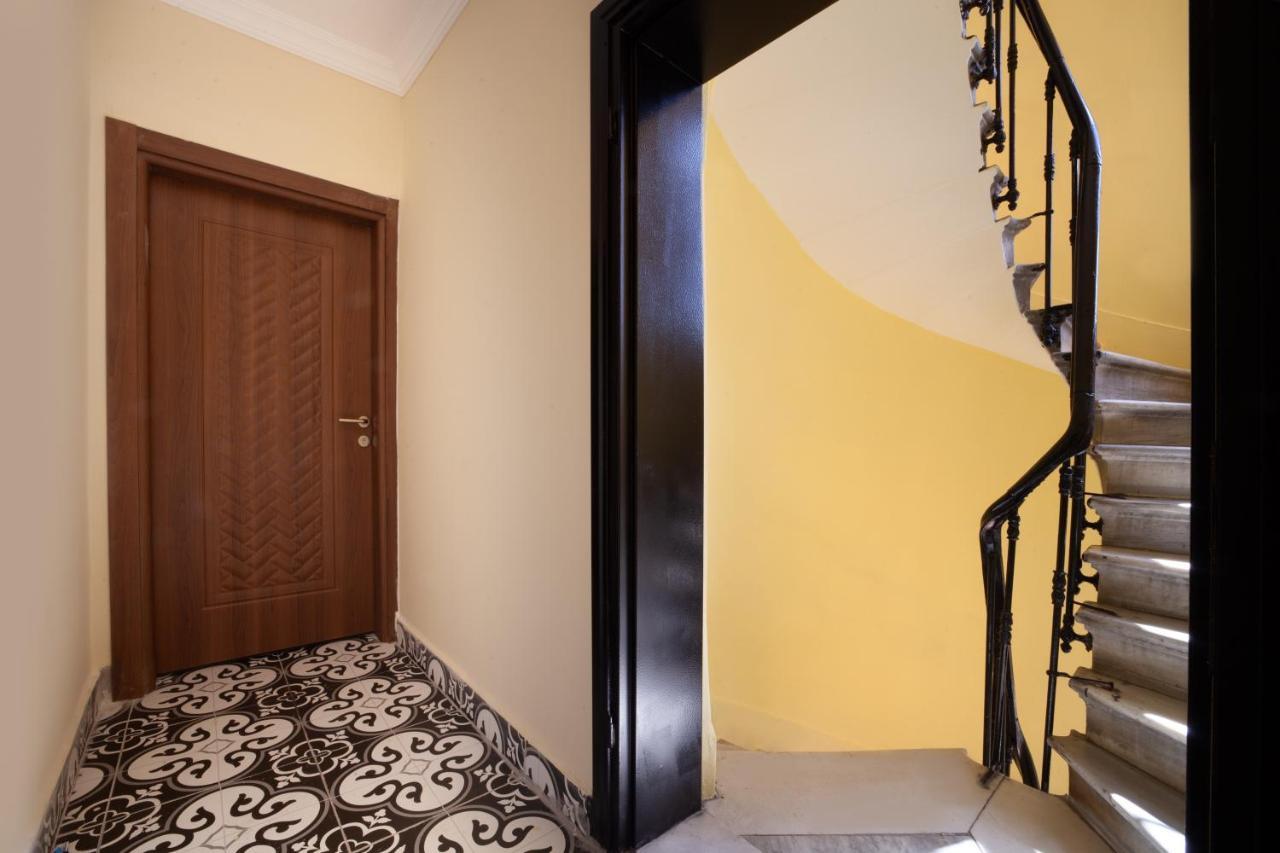 Triple Room with Balcony,1235638835:JPEG