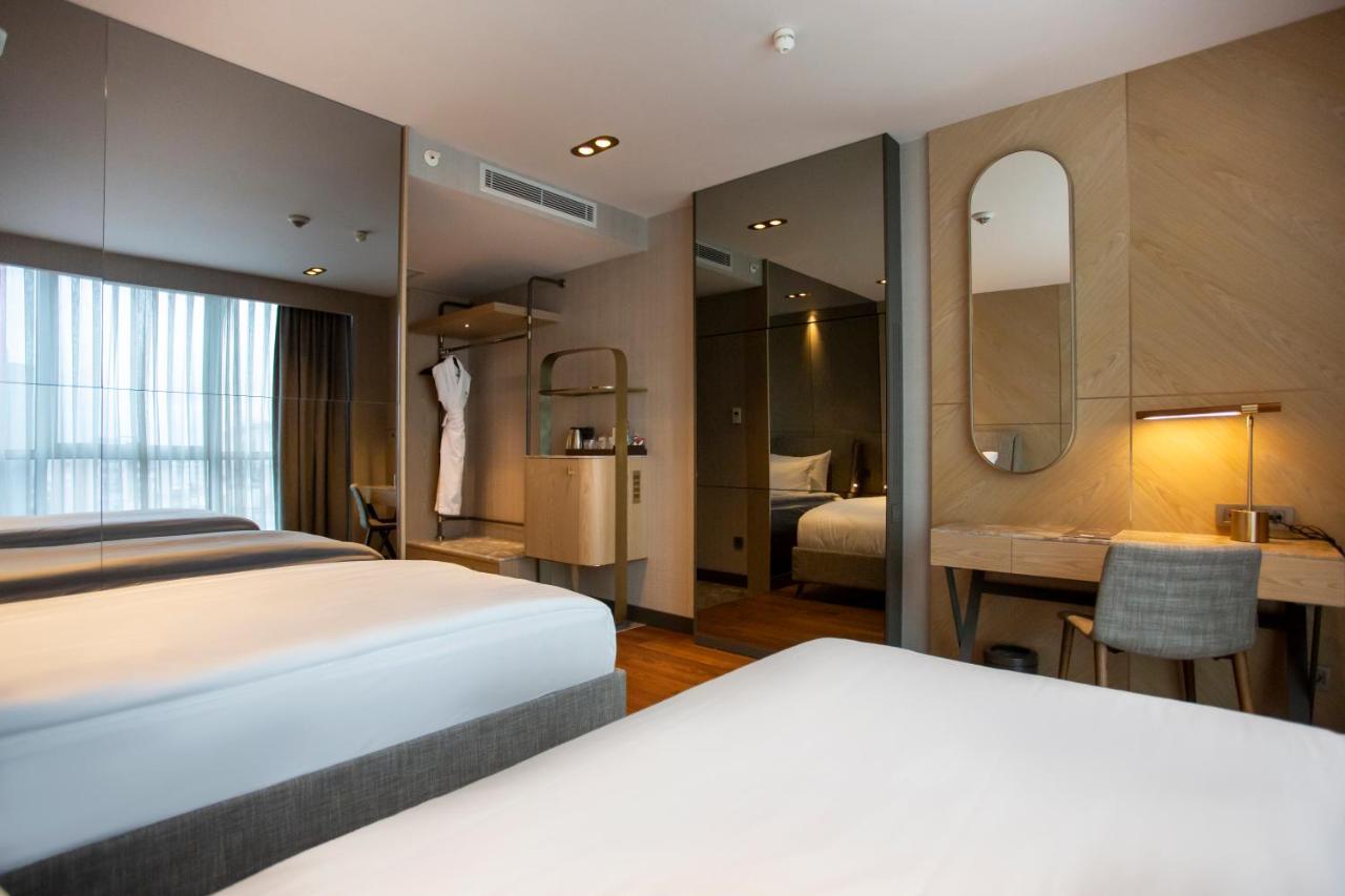 Quarto Deluxe com 2 Camas de Solteiro