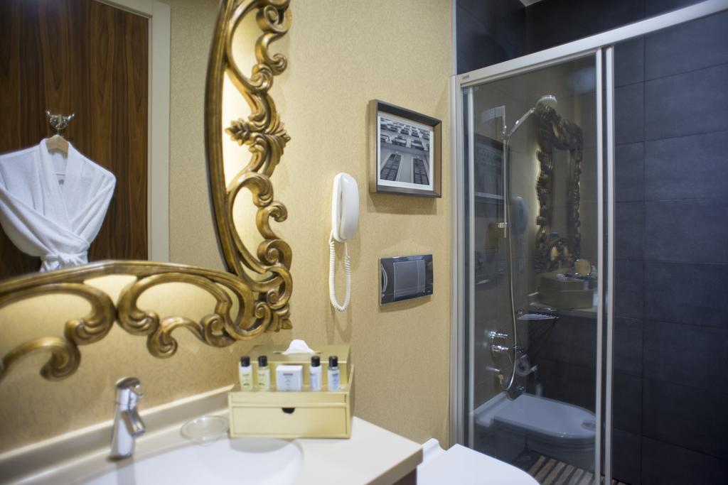 Studio,248102305:JPEG