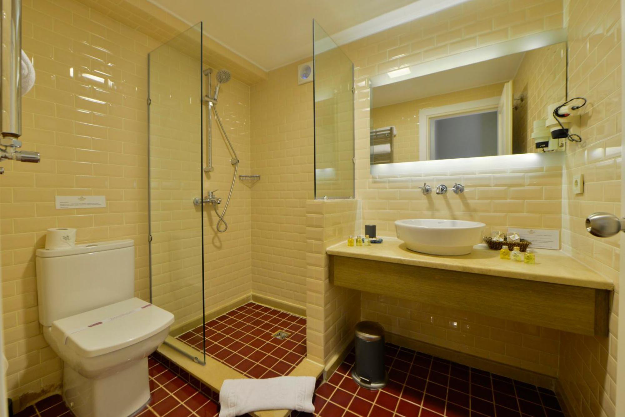 Deluxe Double or Twin Room Sea View