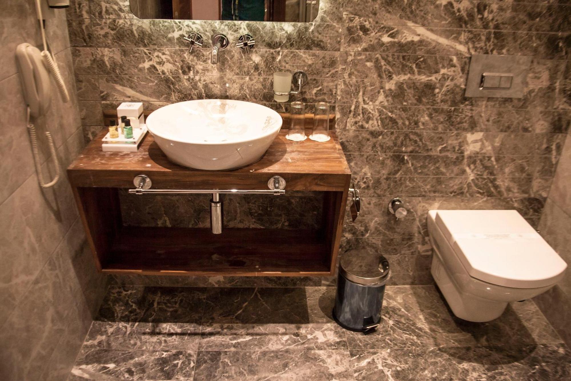 Deluxe Suite,1280028238:JPEG