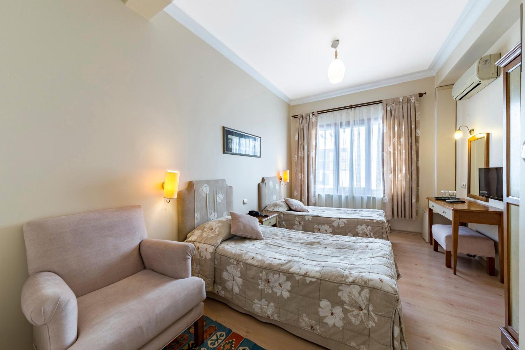 Double Room,190103242:JPEG