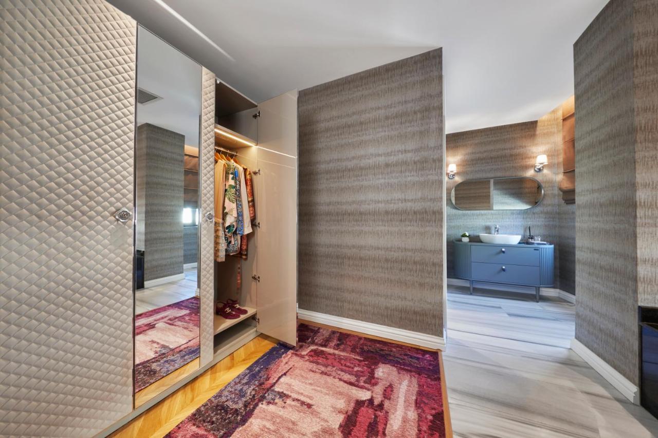 Deluxe Suite Jacuzzi