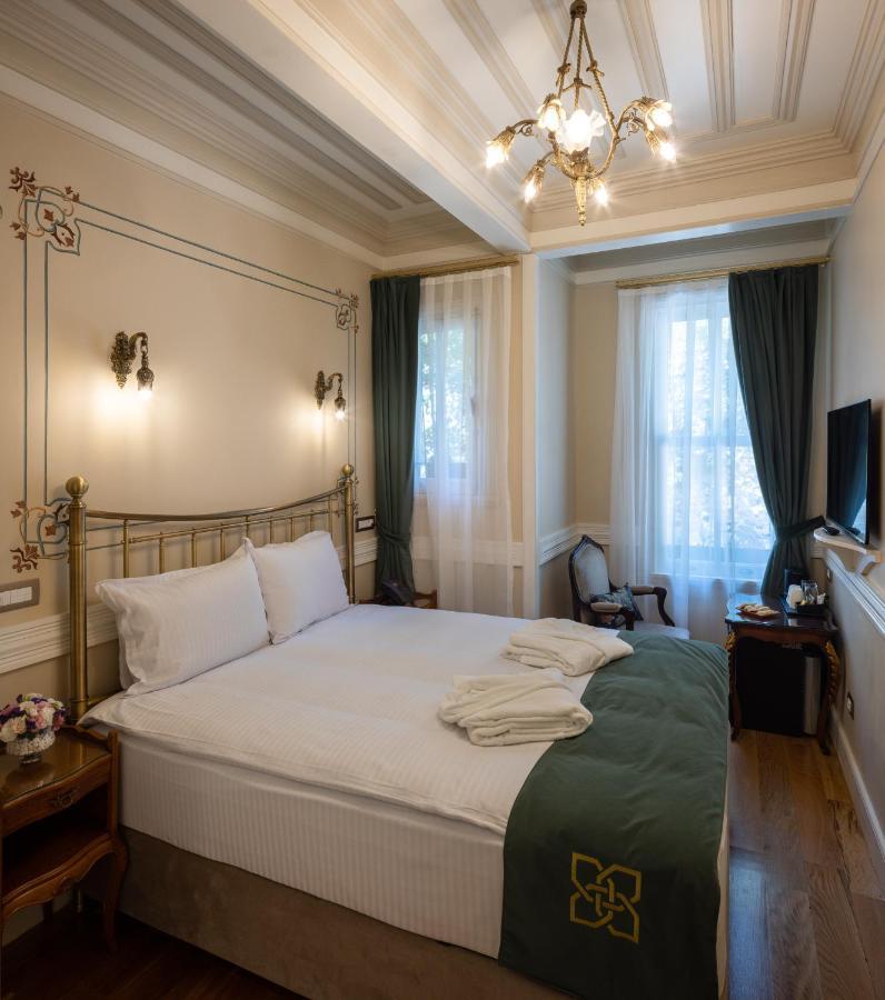 Superior Queen Room
