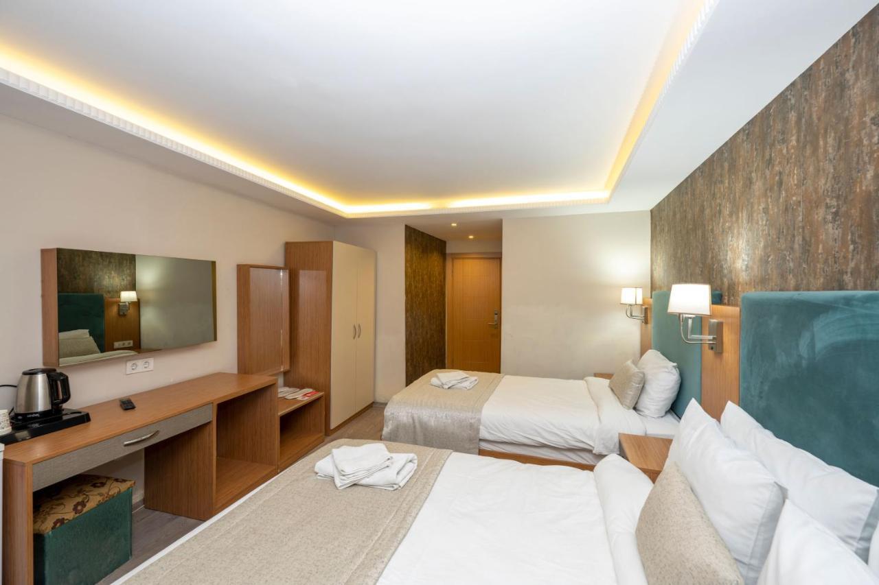 Triple Room,1349956564:JPEG