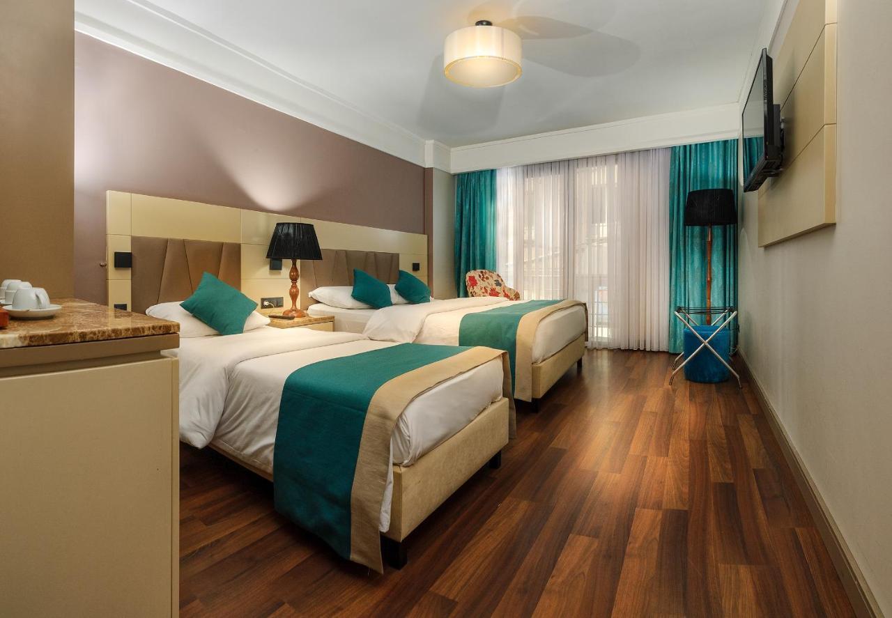 Triple Room Balcony