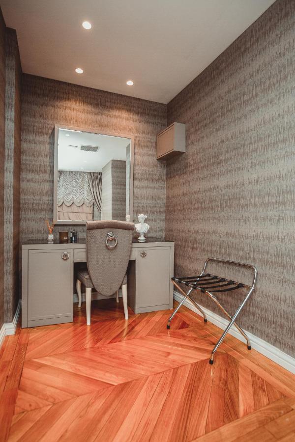Deluxe Suite Jacuzzi
