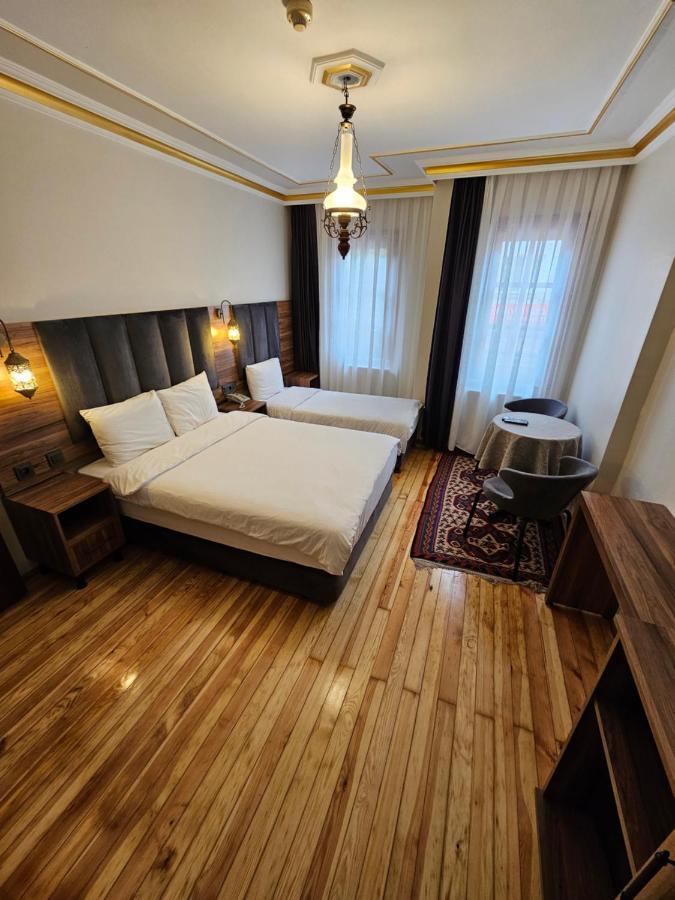Triple Room,1377895415:JPEG
