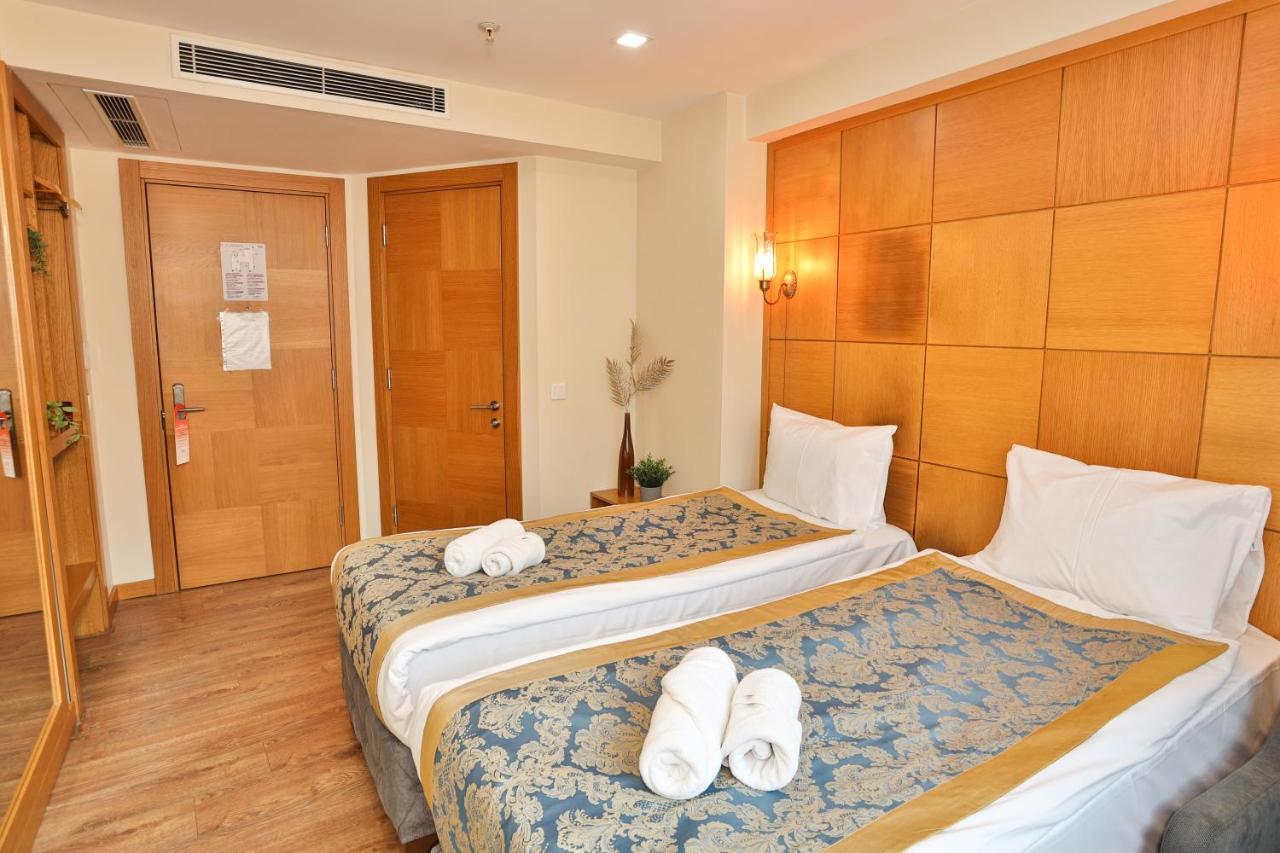 Economy Double or Twin Room,1393994306:JPEG