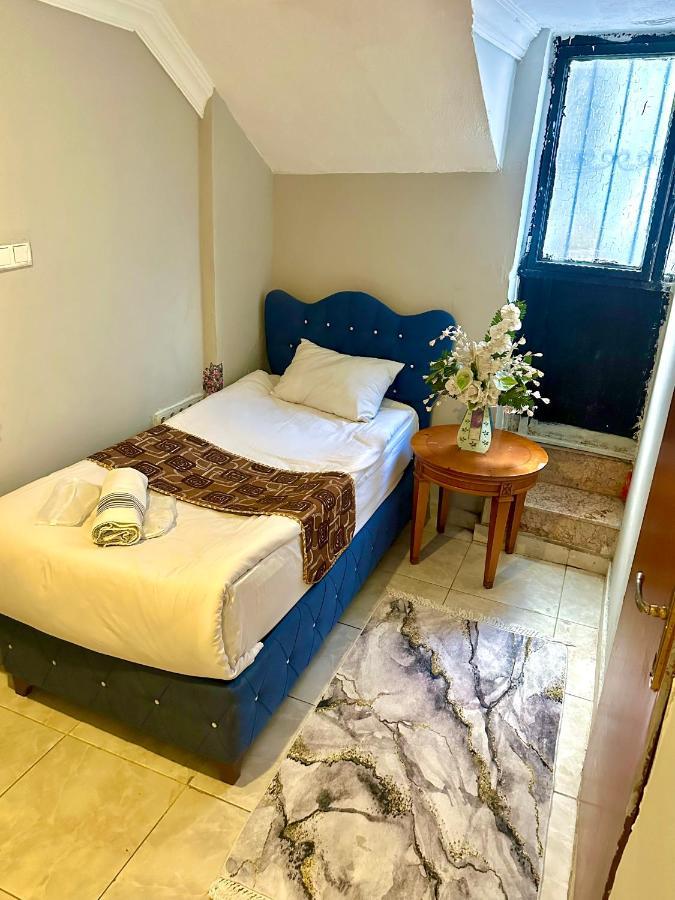 Large Single Room