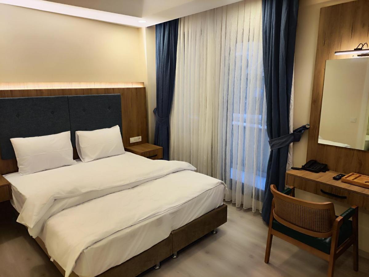 Deluxe Τρίκλινο Δωμάτιο