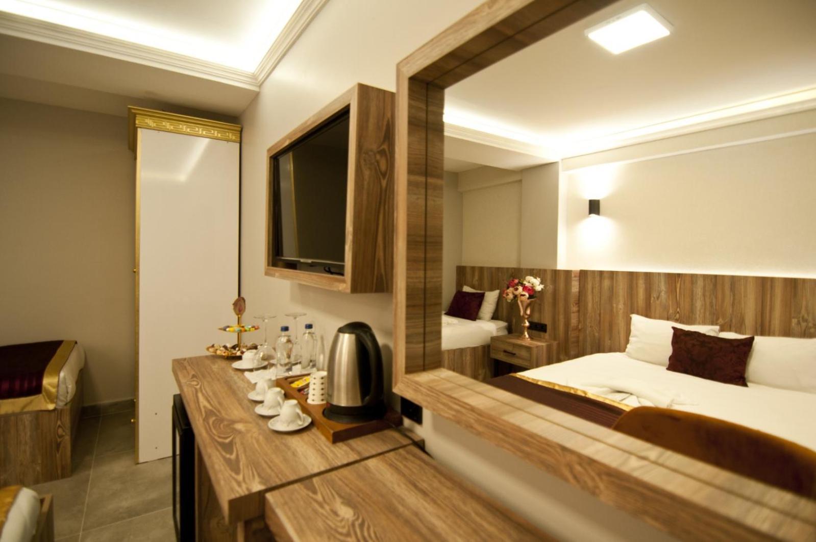 Economy Triple Room