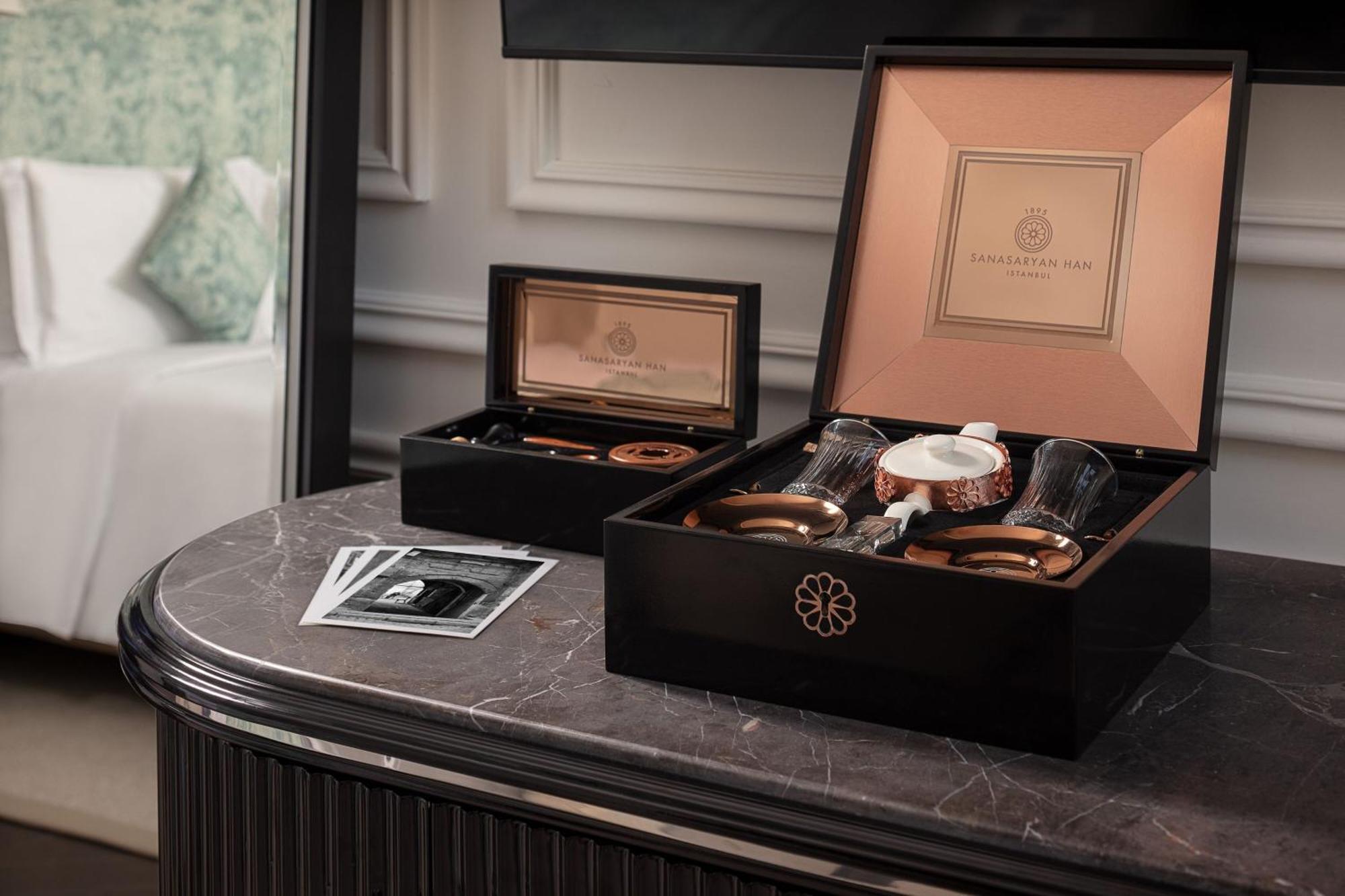 The Charm Junior Suite