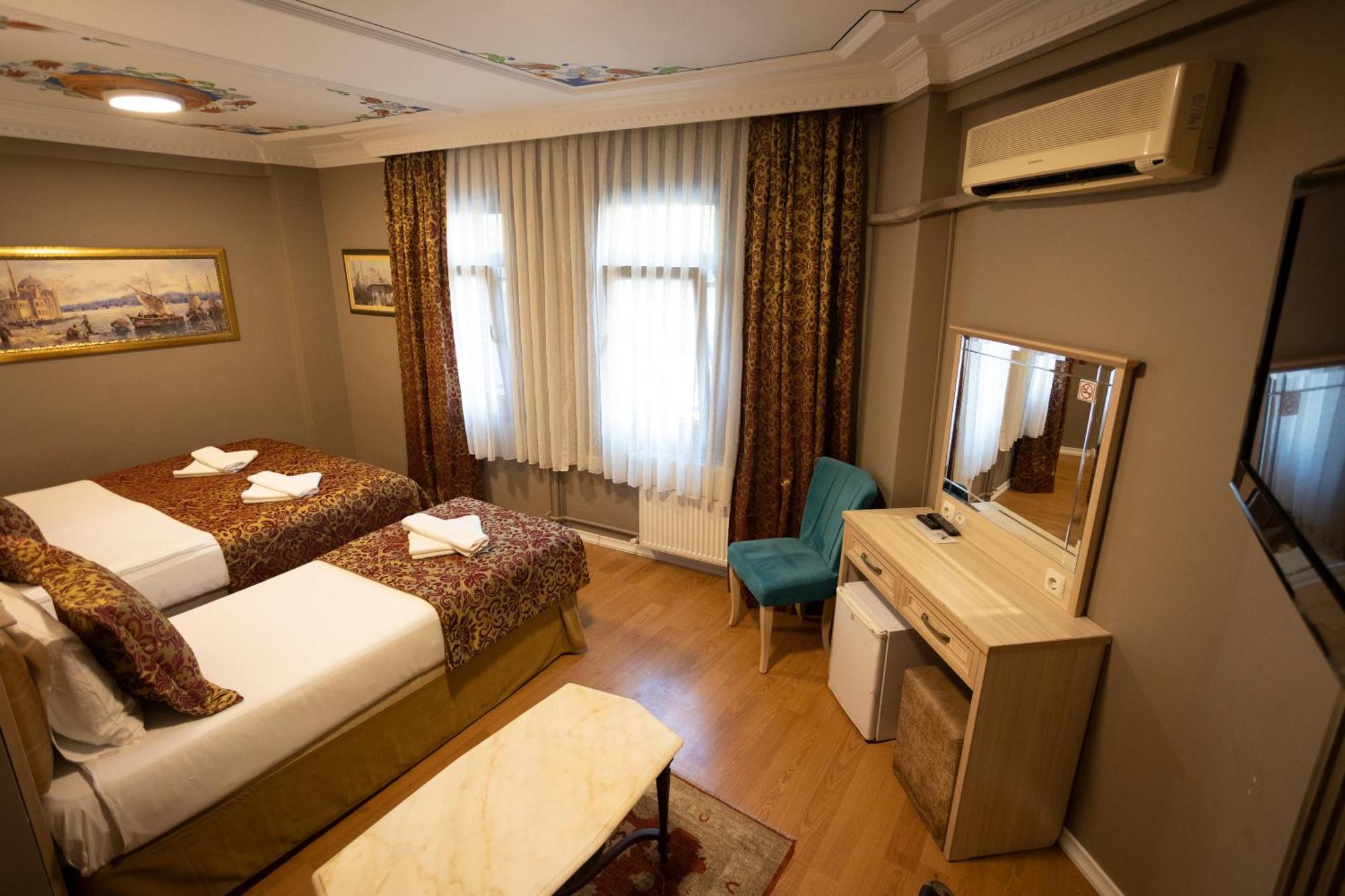 Triple Room,1532403733:JPEG