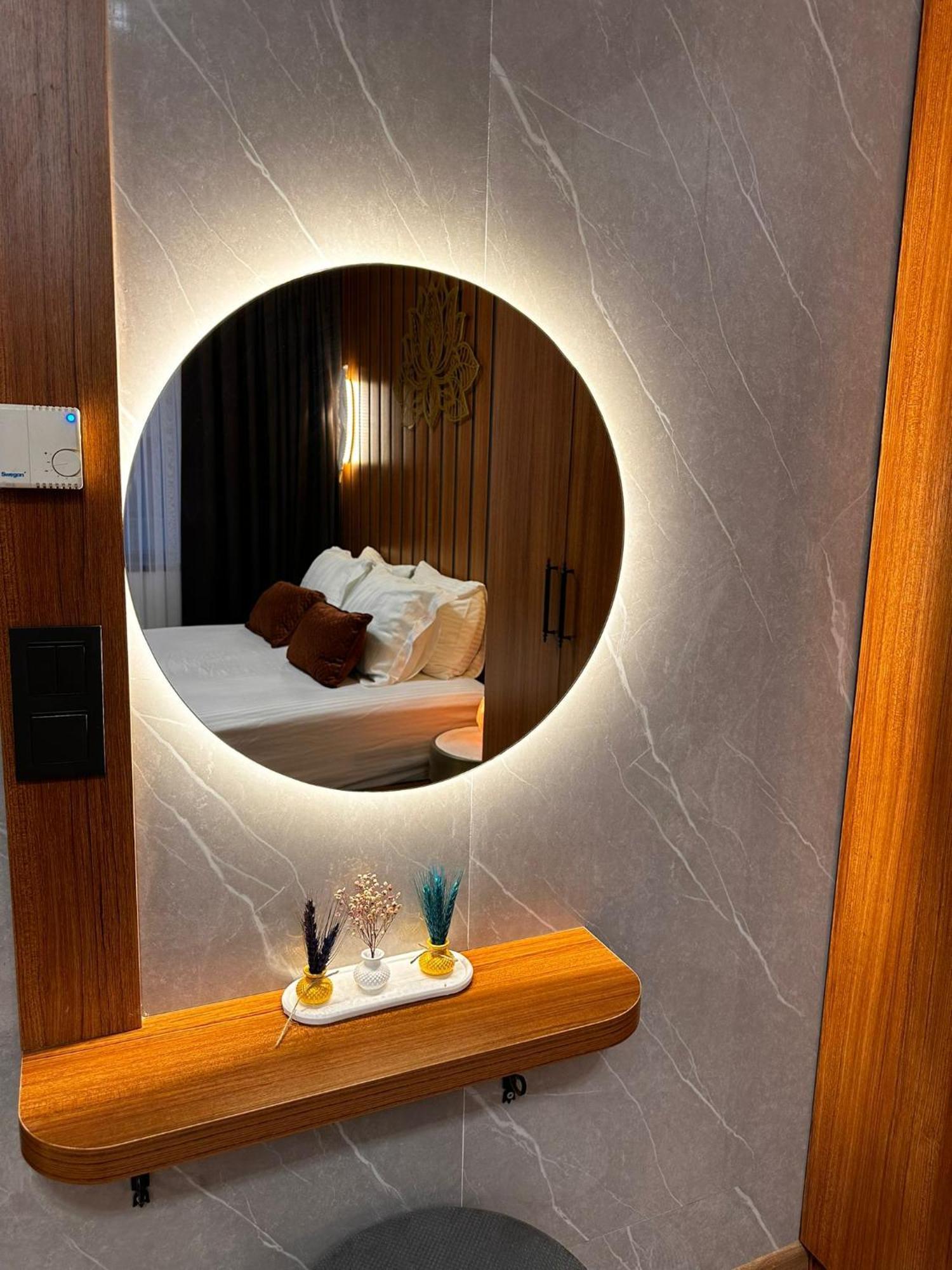 King Room Spa Bath