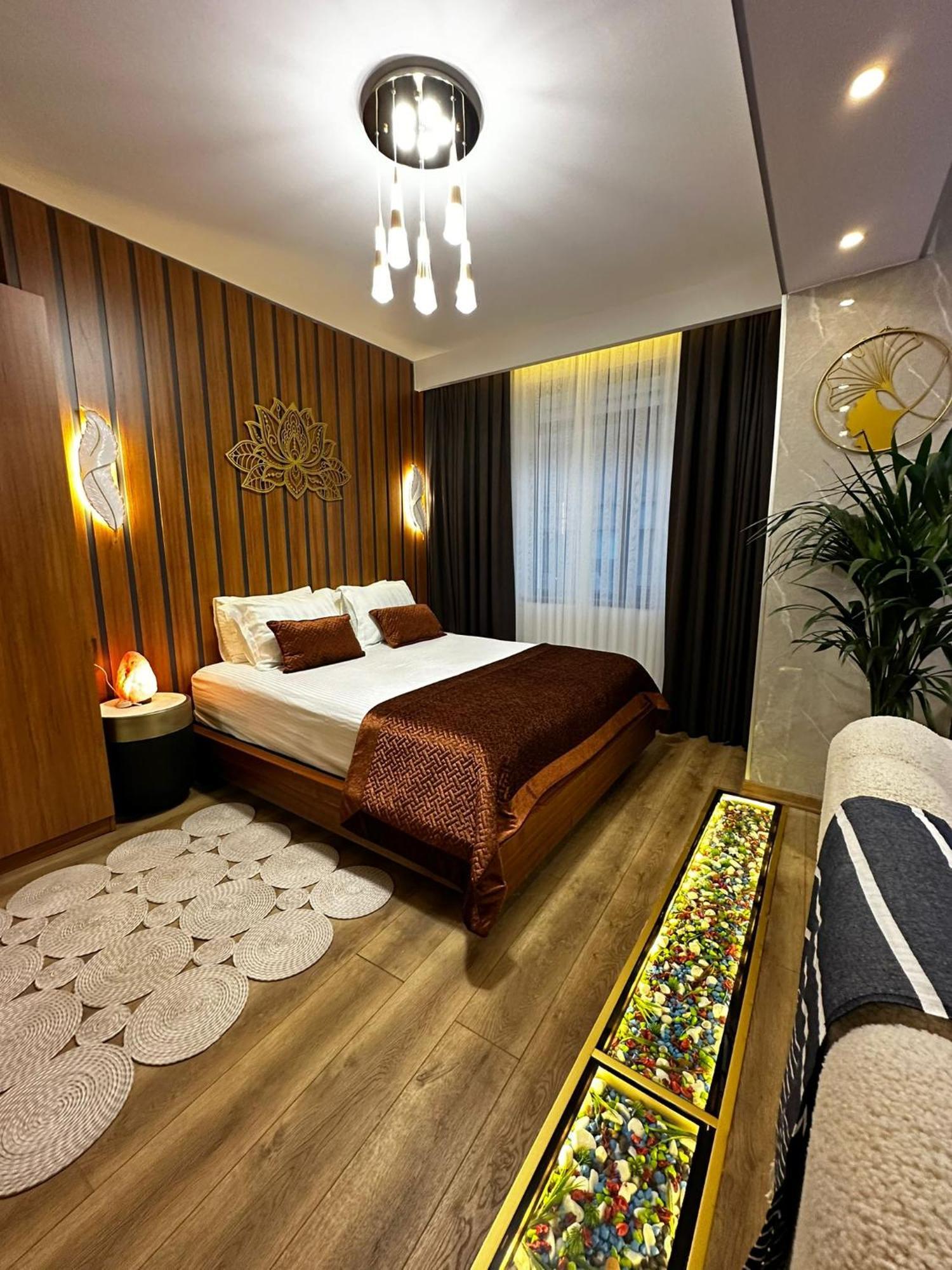 King Room Spa Bath
