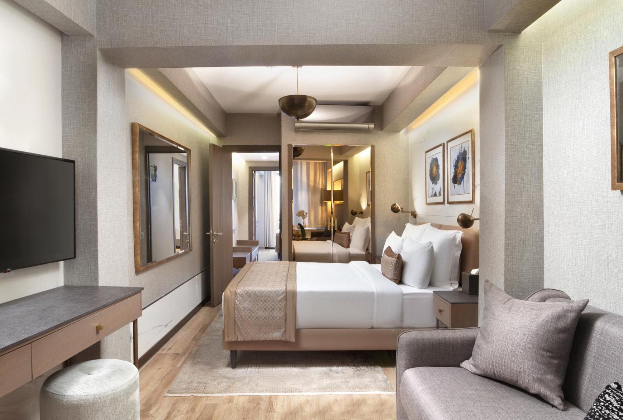 Two-Bedroom Suite,1557300505:JPEG