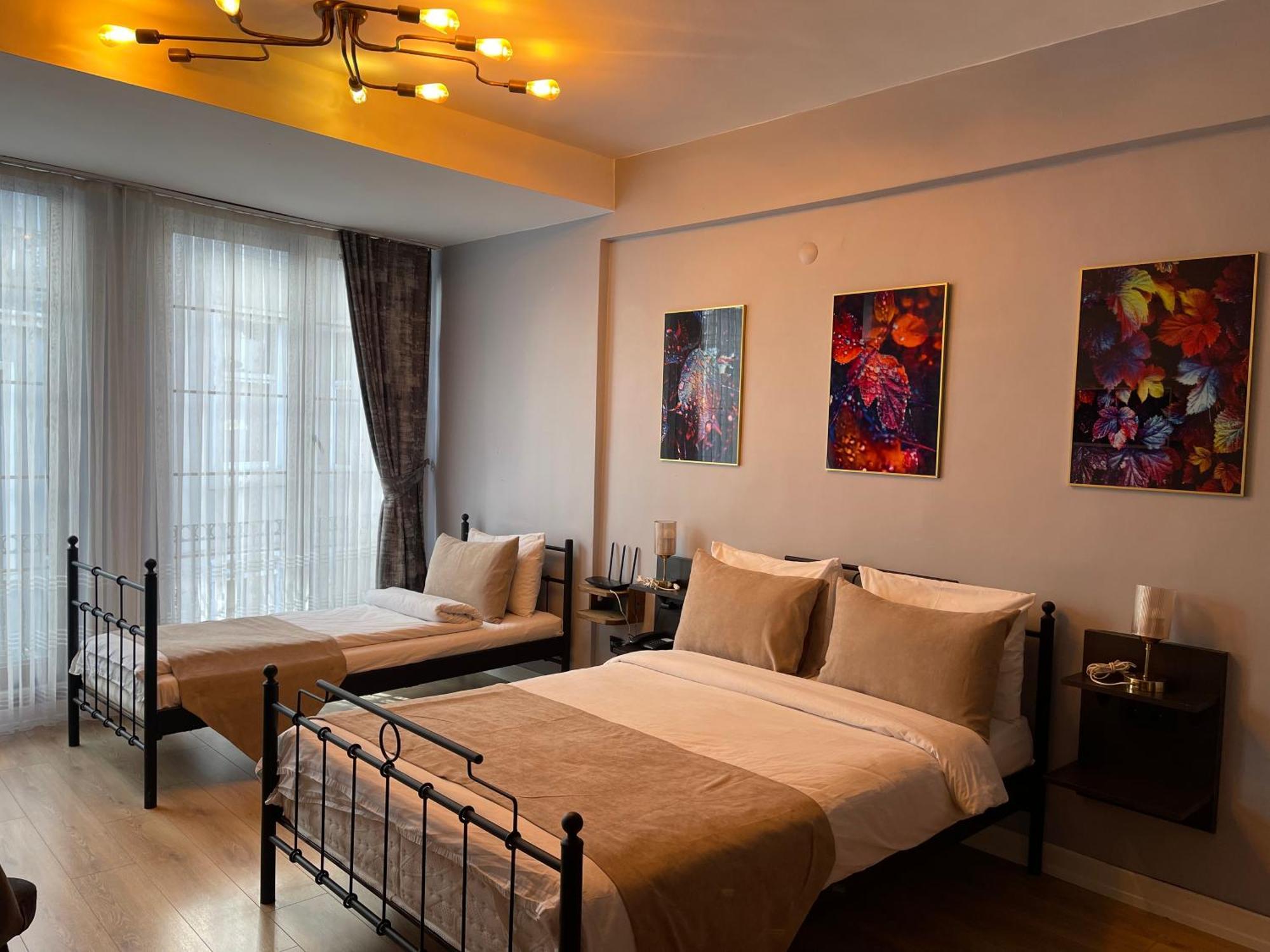 Deluxe Quadruple Room
