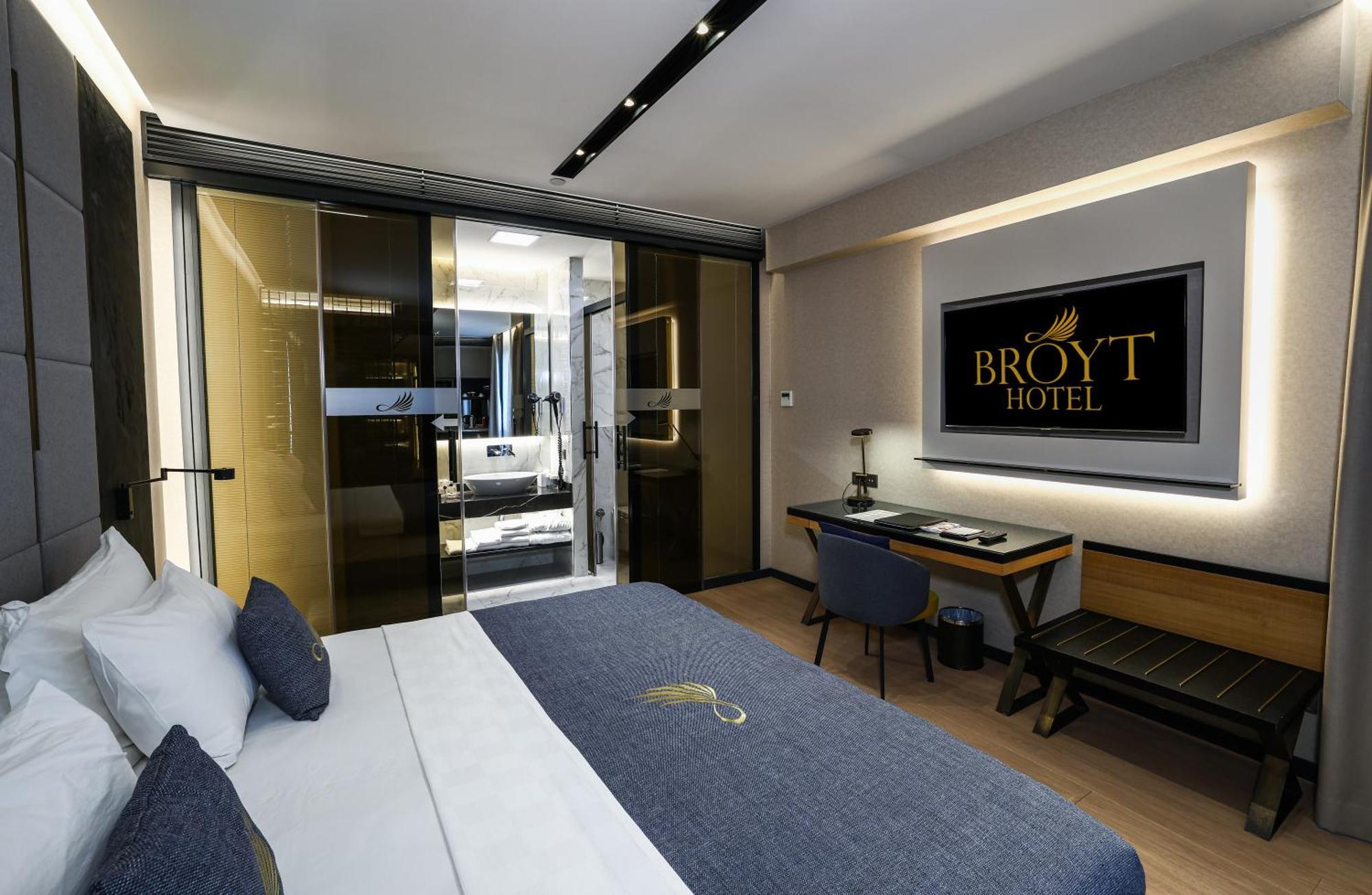 Executive Suite