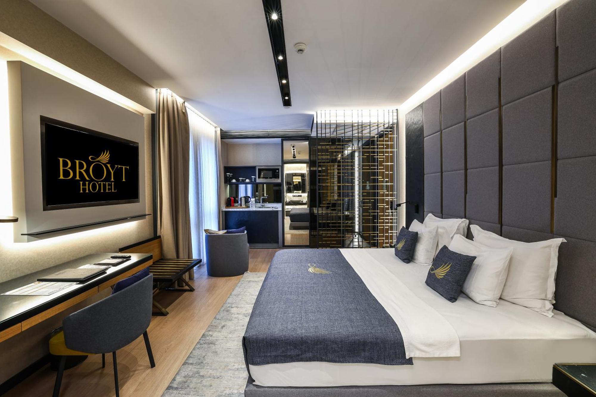 Executive Suite