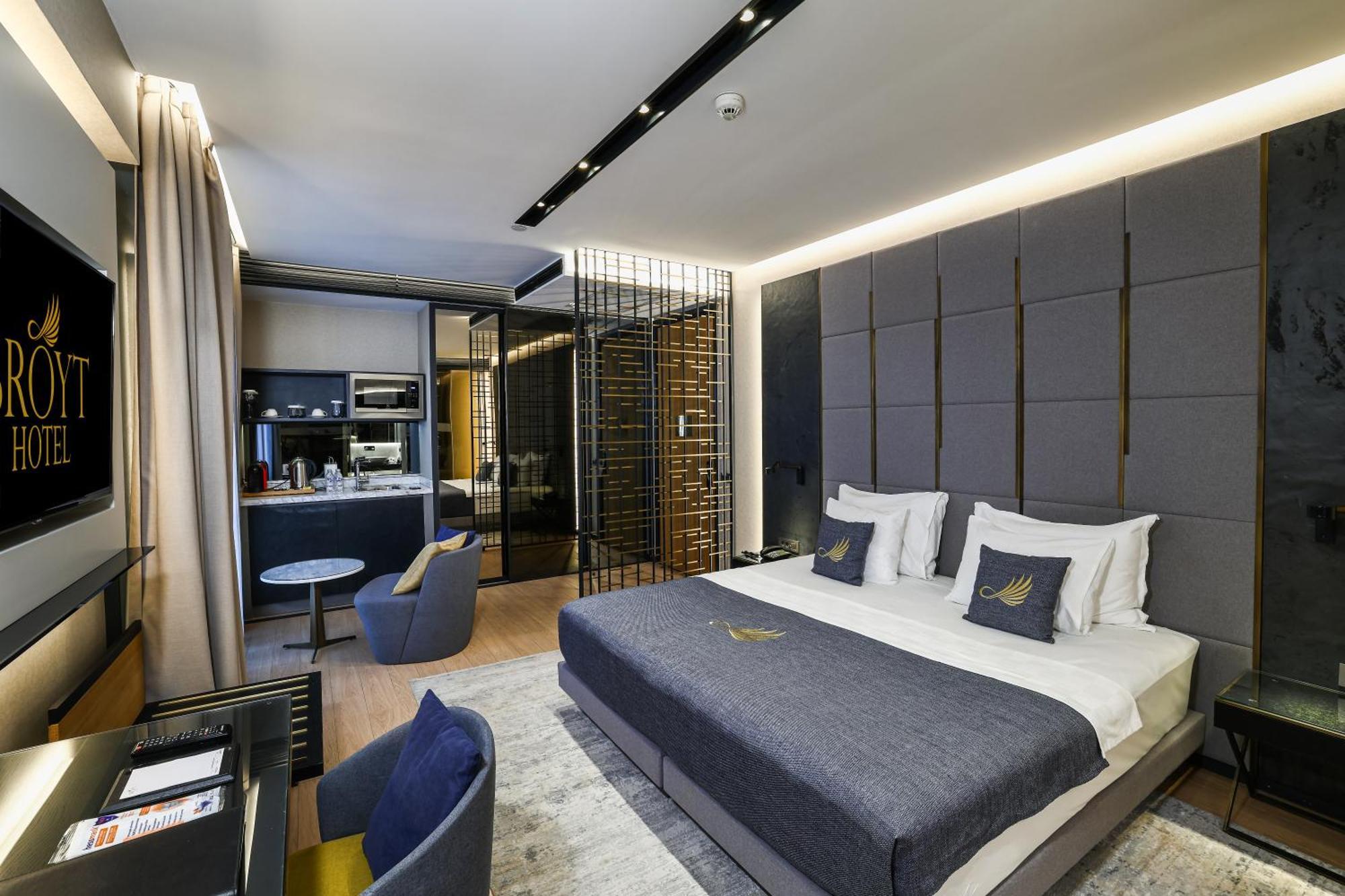 Executive Suite