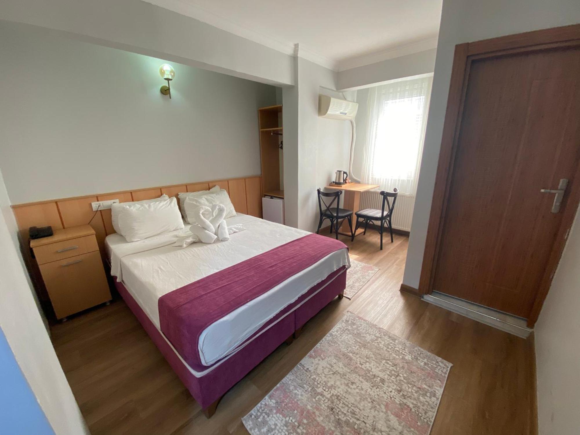 Standart Çift Kişilik Oda