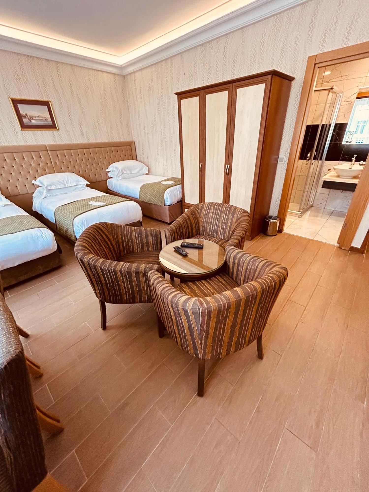 Junior Suite