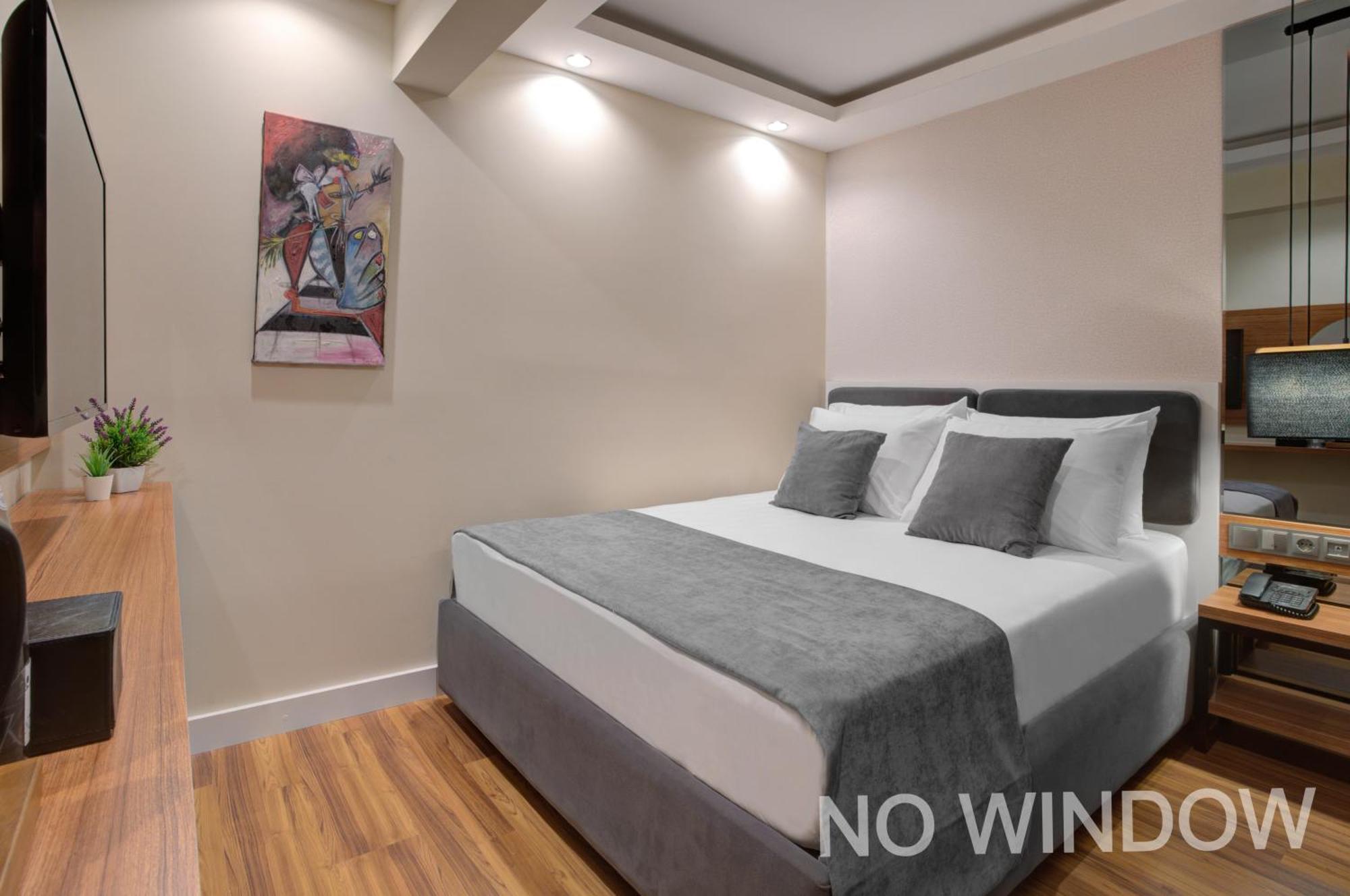 Economy Double Room - No Window
