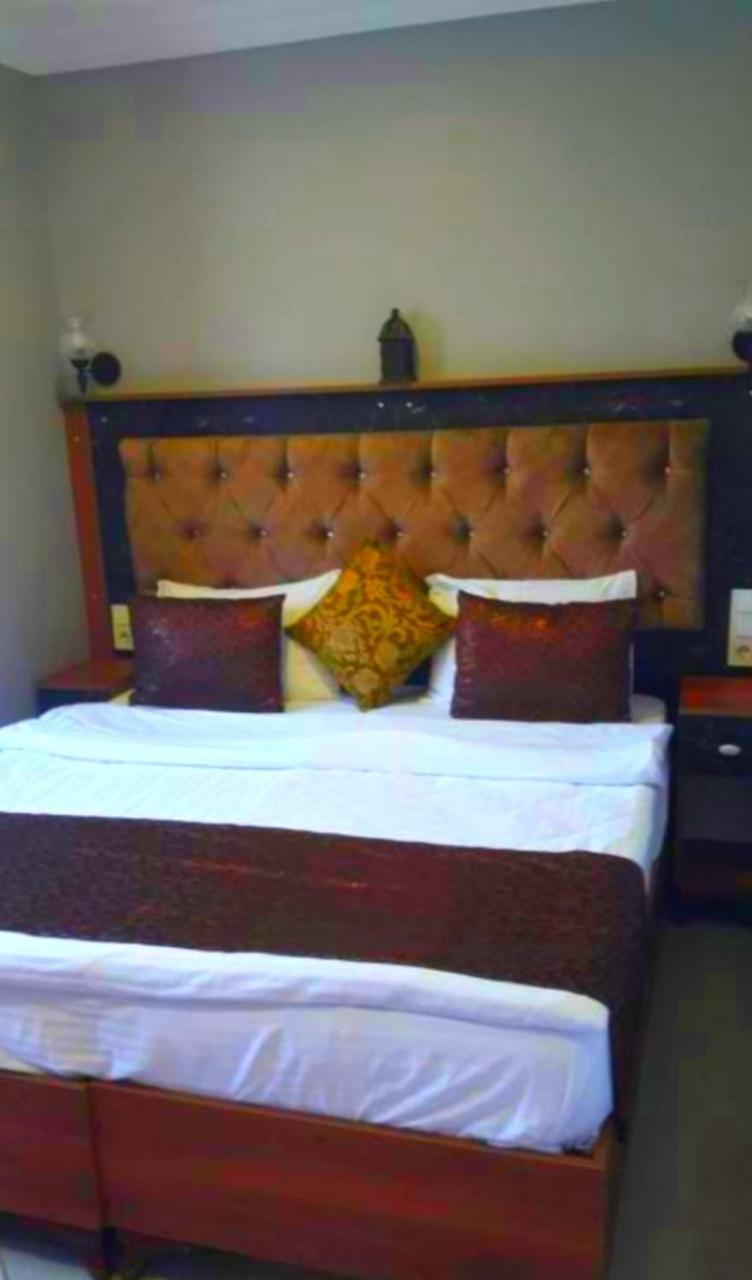 Quadruple Room,1557652969:JPEG