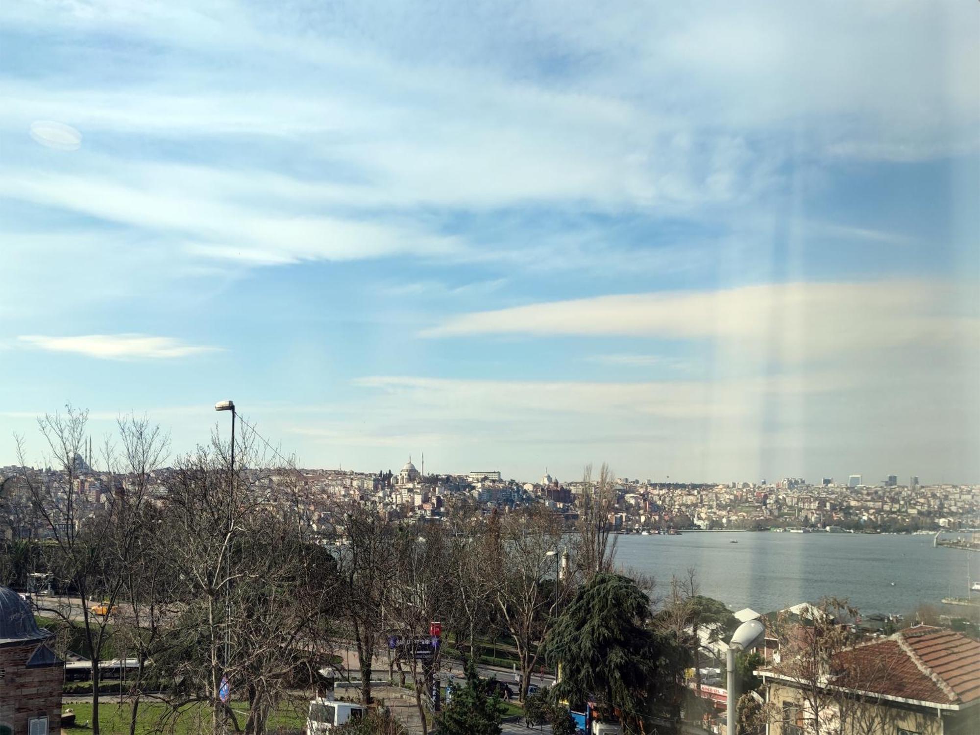 Deluxe Üç Kişilik Oda